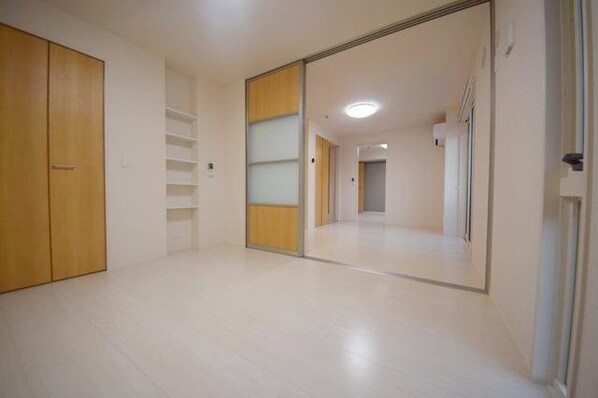 ロイジェントパークスレイクタウンII Aの物件内観写真